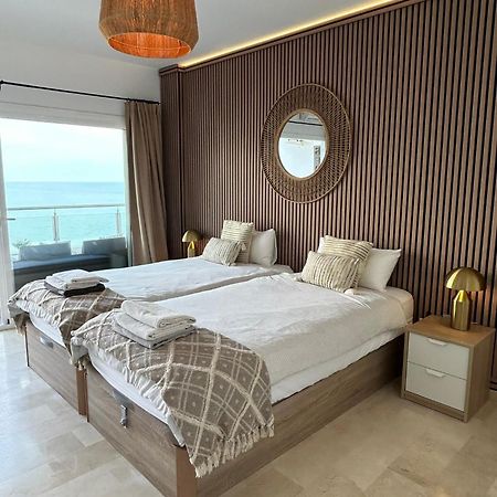 Amazing Frontline Sea Views Studio Apartment Castillo Del Vigia Торремолинос Экстерьер фото