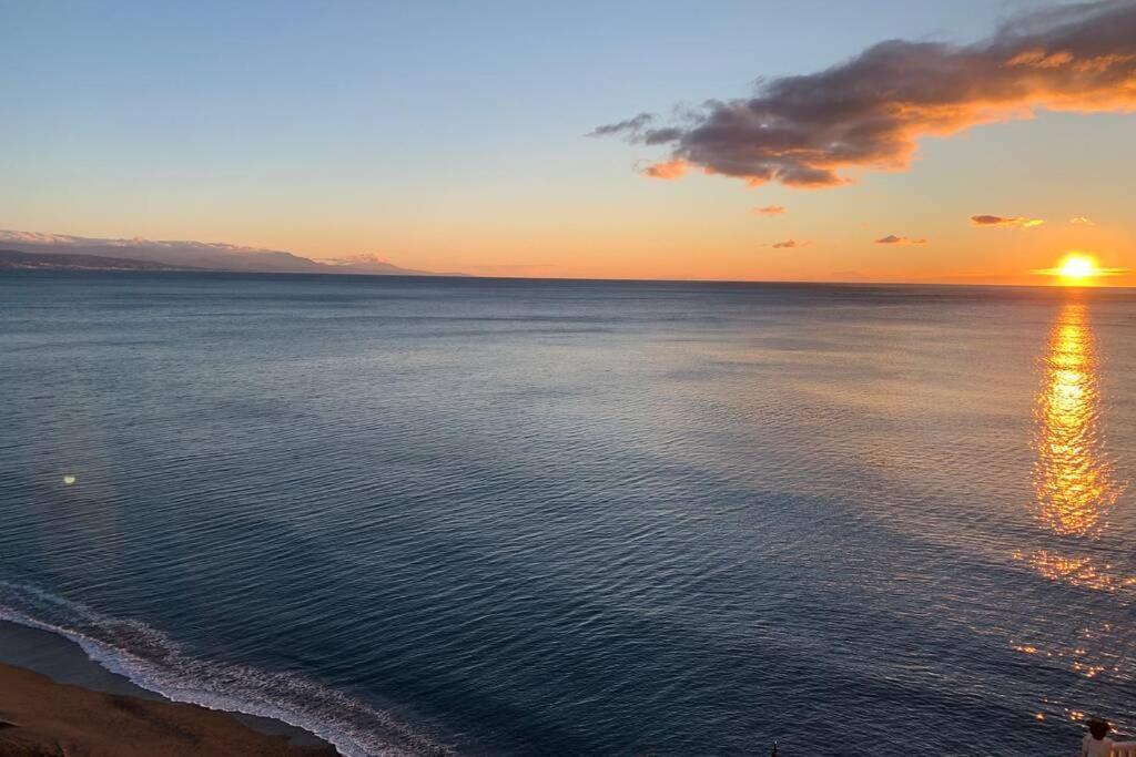 Amazing Frontline Sea Views Studio Apartment Castillo Del Vigia Торремолинос Экстерьер фото