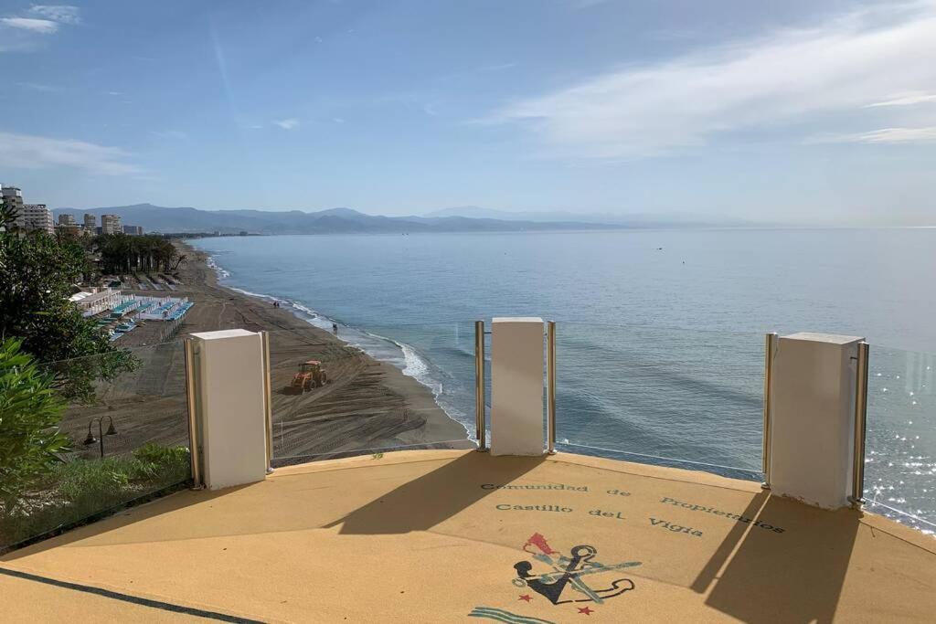 Amazing Frontline Sea Views Studio Apartment Castillo Del Vigia Торремолинос Экстерьер фото