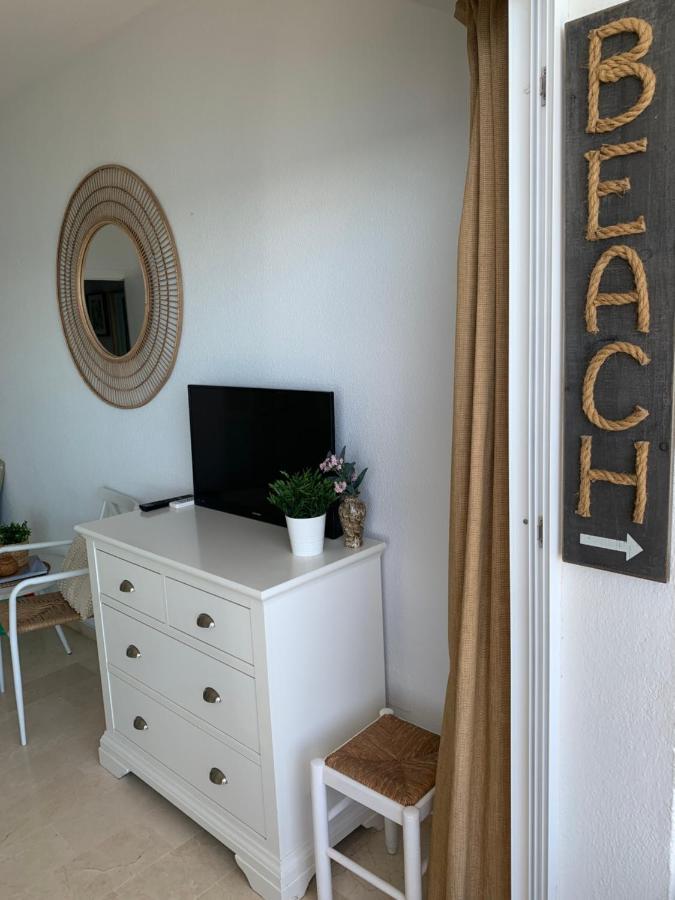 Amazing Frontline Sea Views Studio Apartment Castillo Del Vigia Торремолинос Экстерьер фото