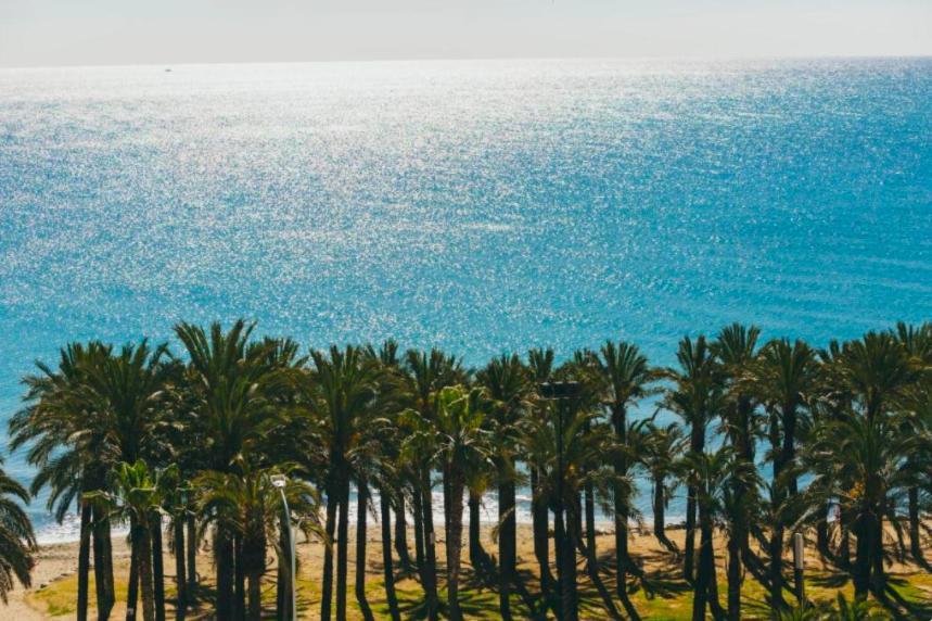Amazing Frontline Sea Views Studio Apartment Castillo Del Vigia Торремолинос Экстерьер фото