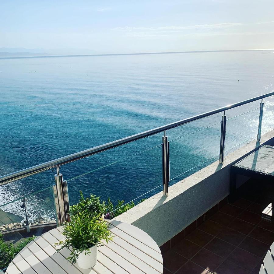 Amazing Frontline Sea Views Studio Apartment Castillo Del Vigia Торремолинос Экстерьер фото